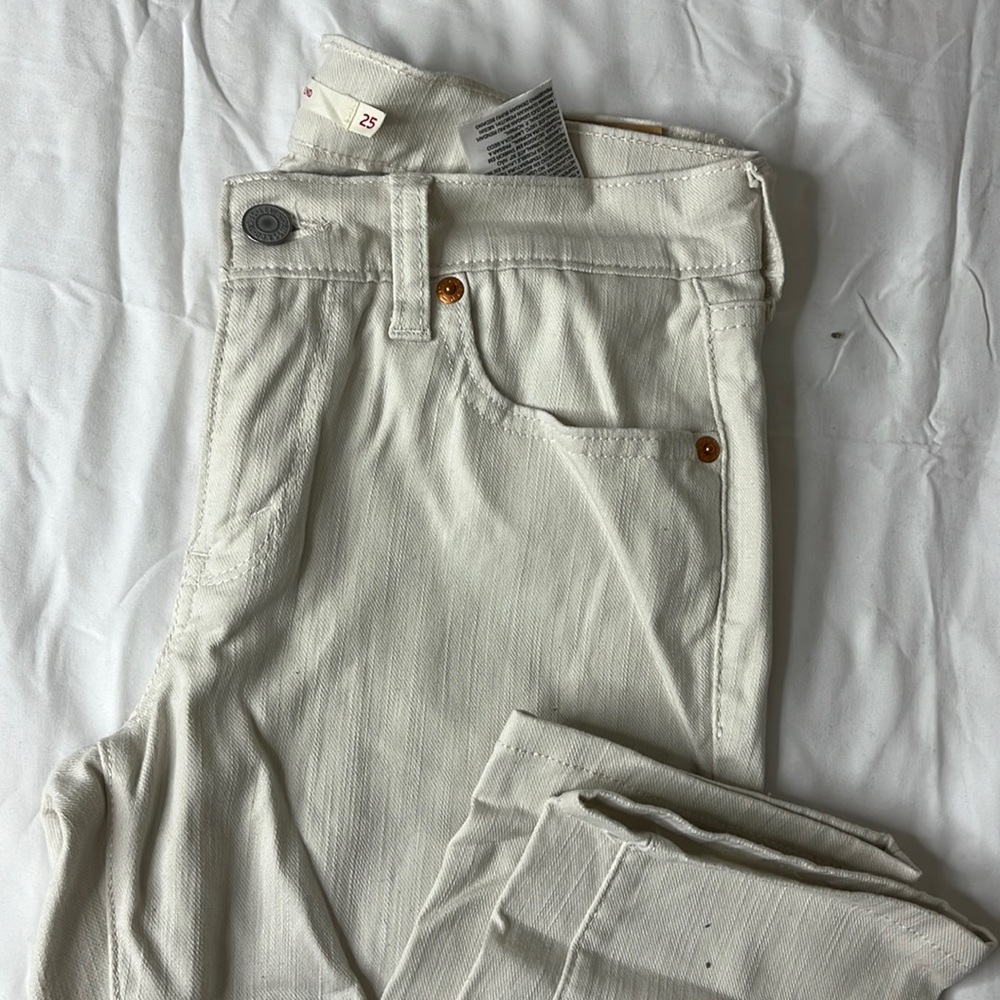 Nude Boyfriend Jeans - Levi’s